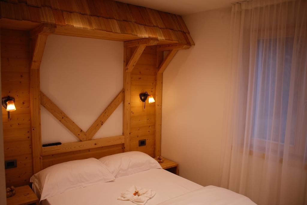 B&B Augusto Madonna Chambre photo